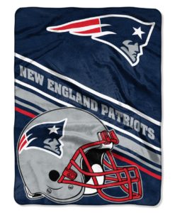 New England Patriots 60″x80″ Navy Royal Plush Raschel Throw Blanket