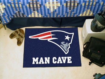 New England Patriots Man Cave Starter Rug 19"x30"