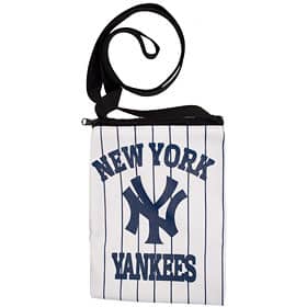 New York Yankees Game Day Pouch