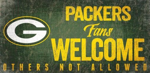 Green Bay Packers Wood Sign - Fans Welcome 12"x6"