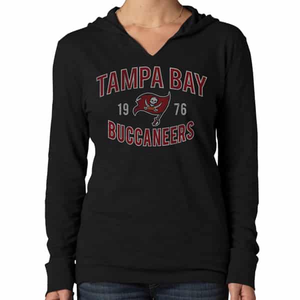 tampa bay bucs women's apparel