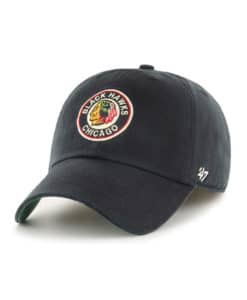 Chicago Blackhawks 47 Brand Vintage Black Franchise Fitted Hat