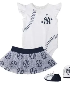 New York Yankees Baby White Sweet Spot 3 Piece Creeper Set